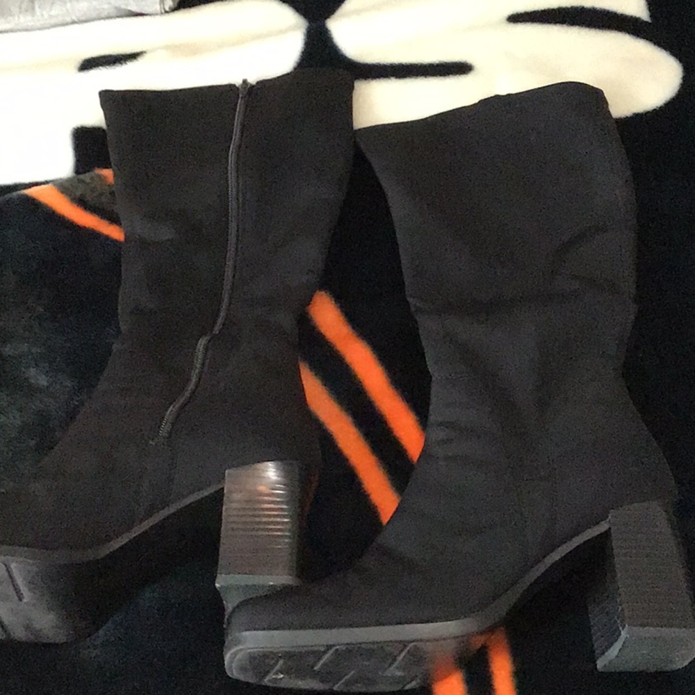 Women’s boots
